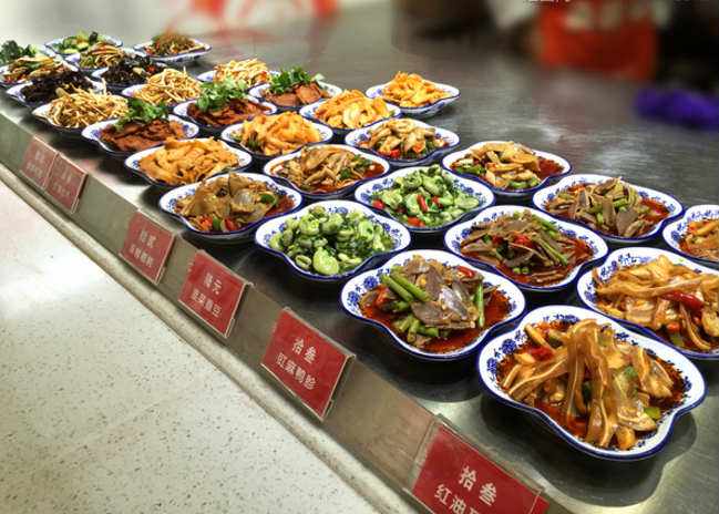 食堂承包的就餐模式